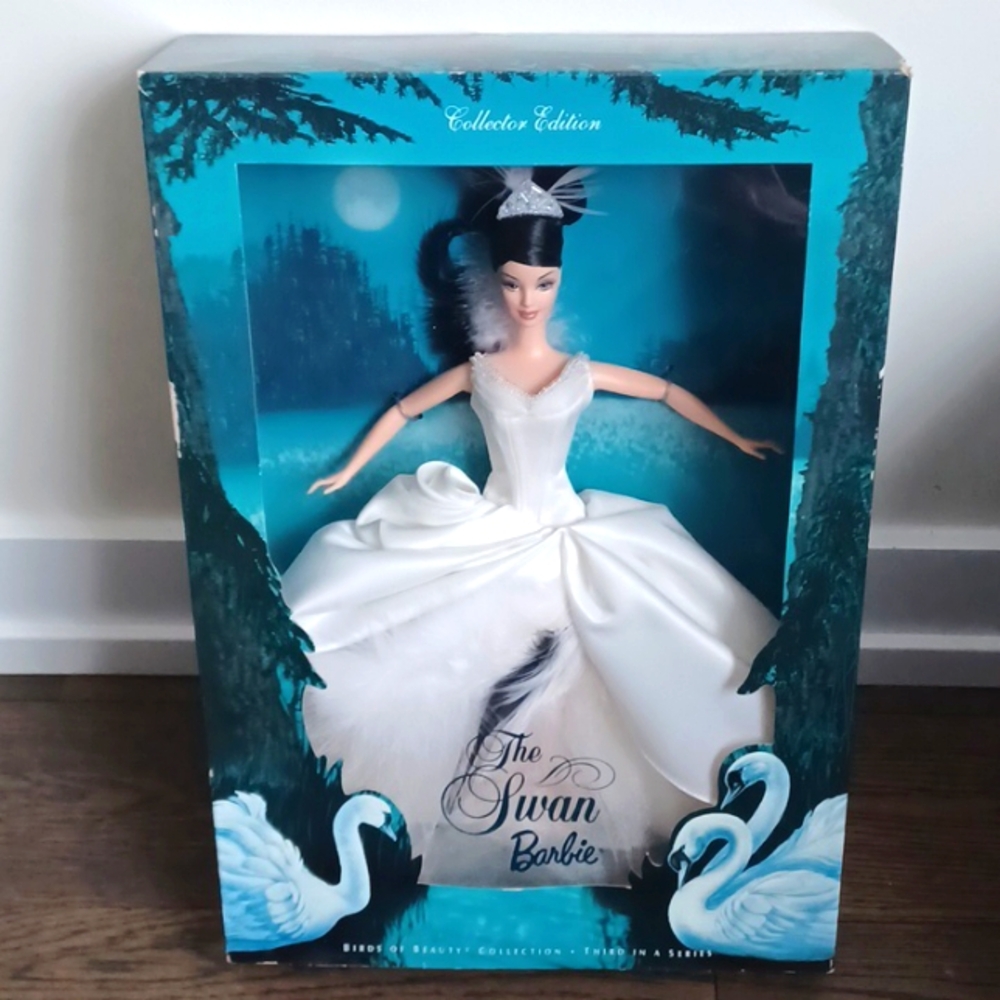 2000 Barbie The Swan Doll Birds of Beauty Collection Third Series Mattel #27682